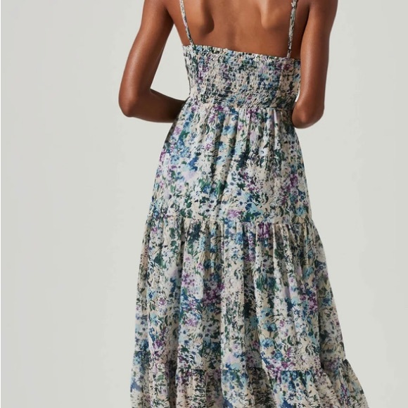 BRANDY FLORAL CINCHED FRONT CUTOUT MAXI DRESS - Picture 4 of 4
